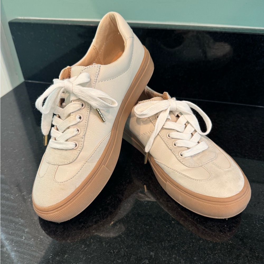 Ann Taylor Loft Women's Cream Sneakers 7.5
